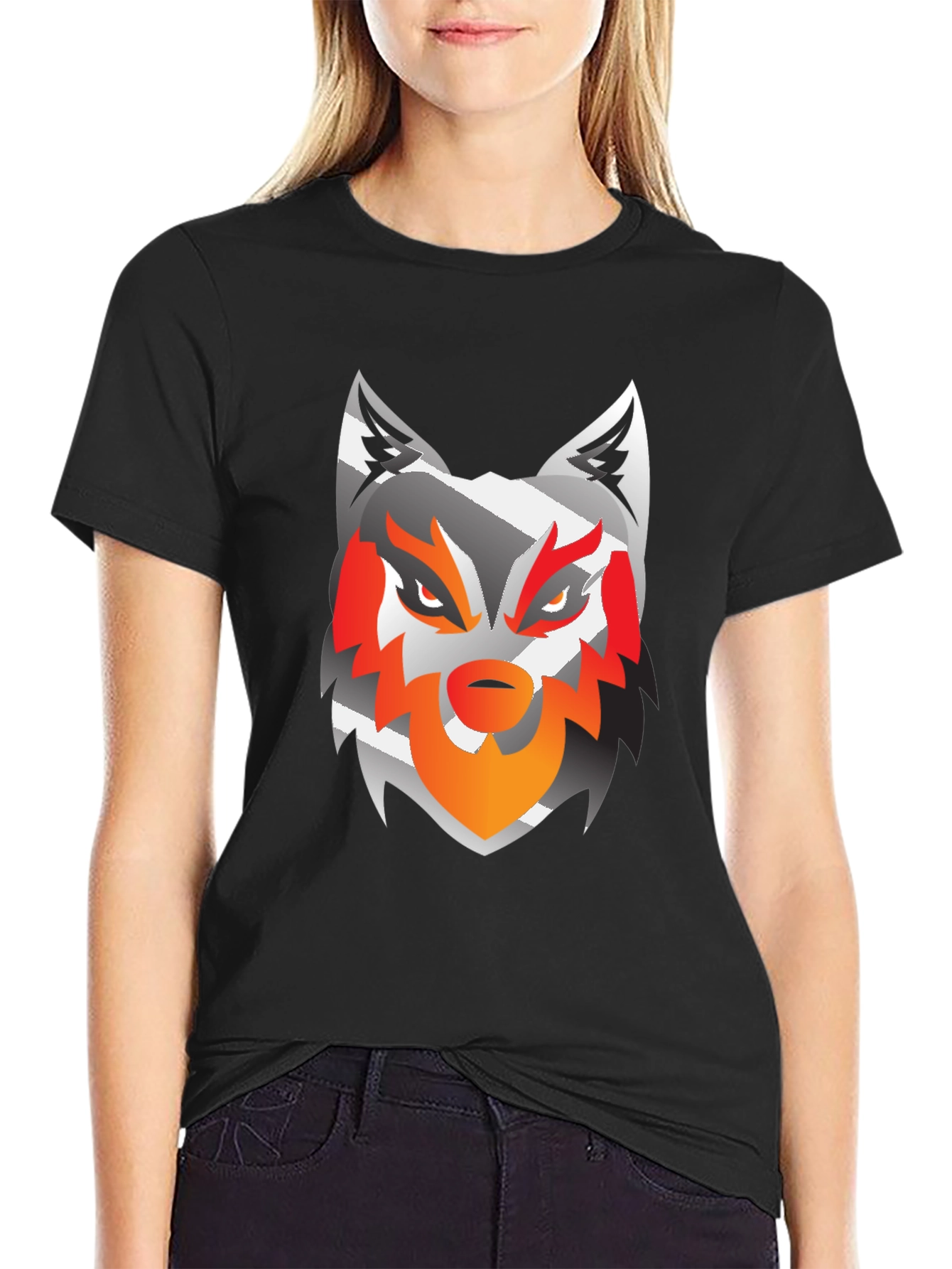 Bold Wolf Graphic Tee - Striking Design
