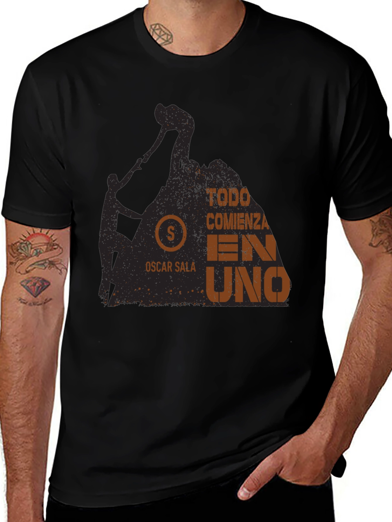 Todo Comienza En Uno T-Shirt - Rock Climbing Design