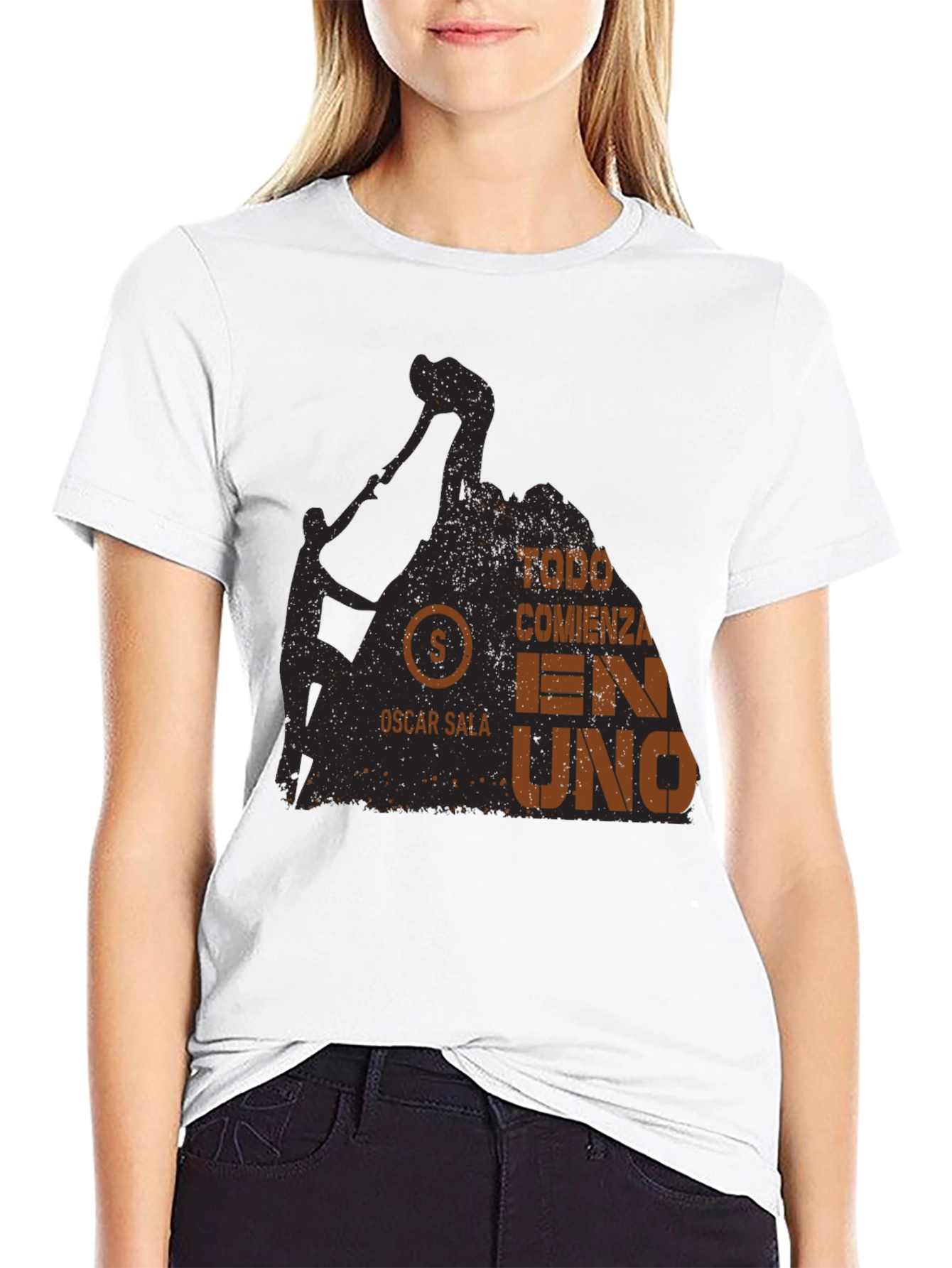 Todo Comienza En Uno T-Shirt - Rock Climbing Design