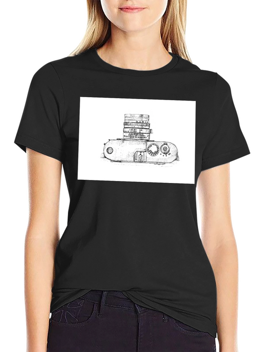 Vintage Camera Graphic Tee - Classic Black T-Shirt
