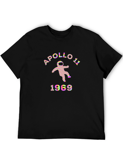 Apollo 11 1969 Graphic T-Shirt - Retro Spaceman Tee