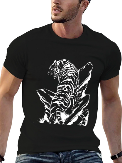 Striking Tiger Graphic Tee - Black